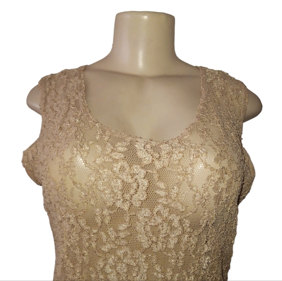 Marsha Brander for Componix Sleeveless Tank - Picture 4 of 7